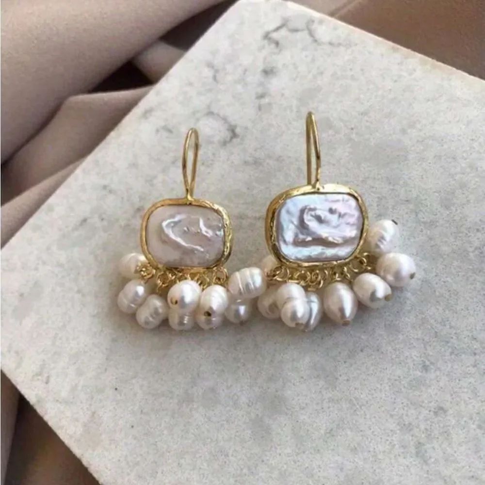 Pearl Drop Earrings S1282